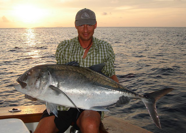 ../tools/UploadPhoto/uploads/Andaman-Giant-Trevally4.jpg